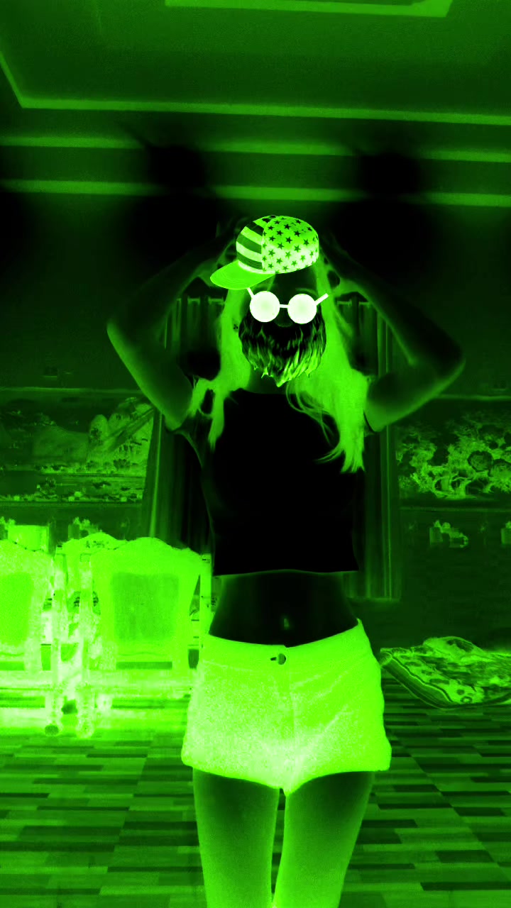 @Xuuu 🧟