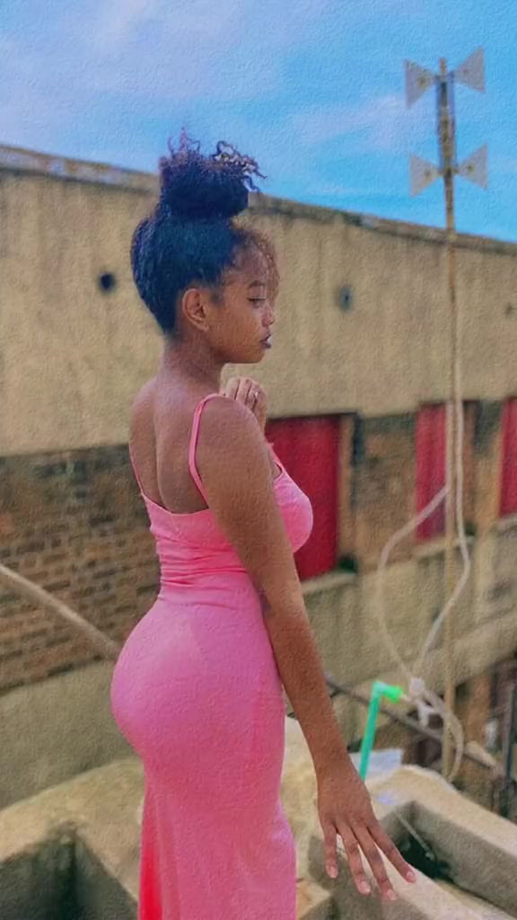 @Laurina Razaiarisoa