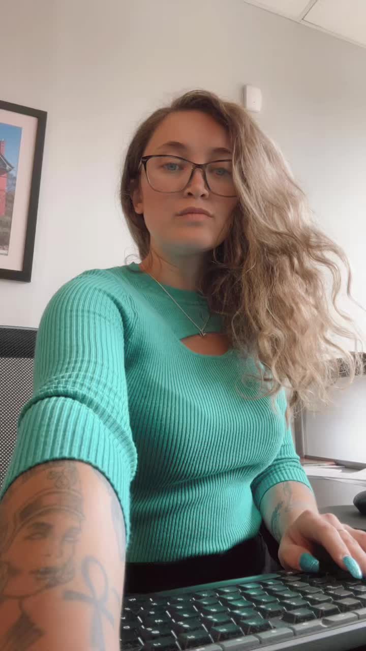 @glow.gianna