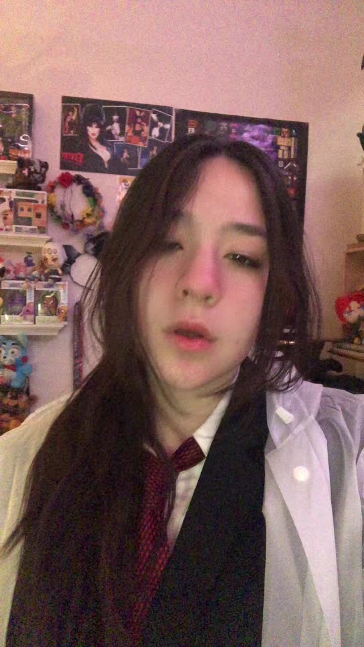 @Cl&oslash;wn_teeth