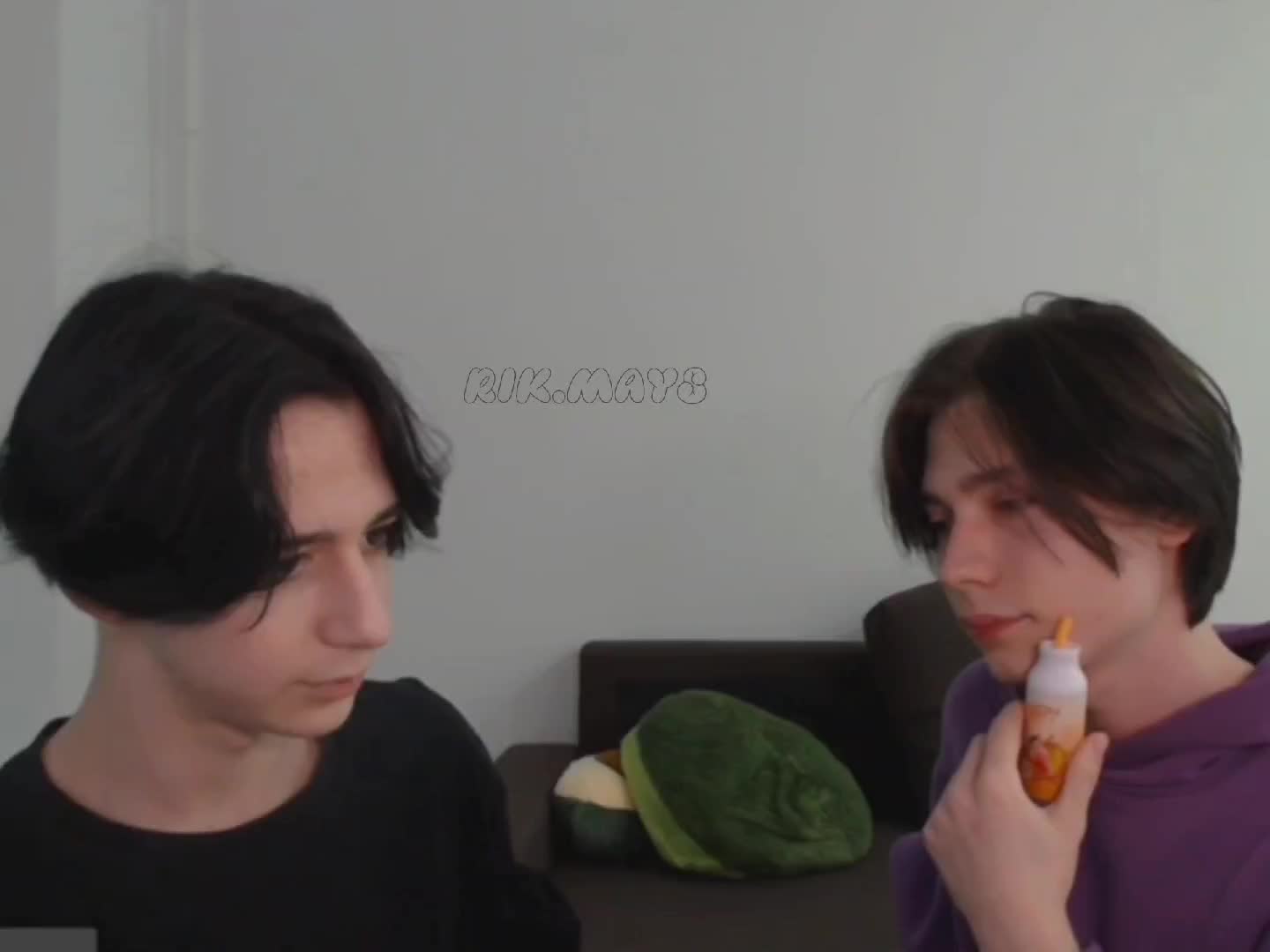 @мэйс