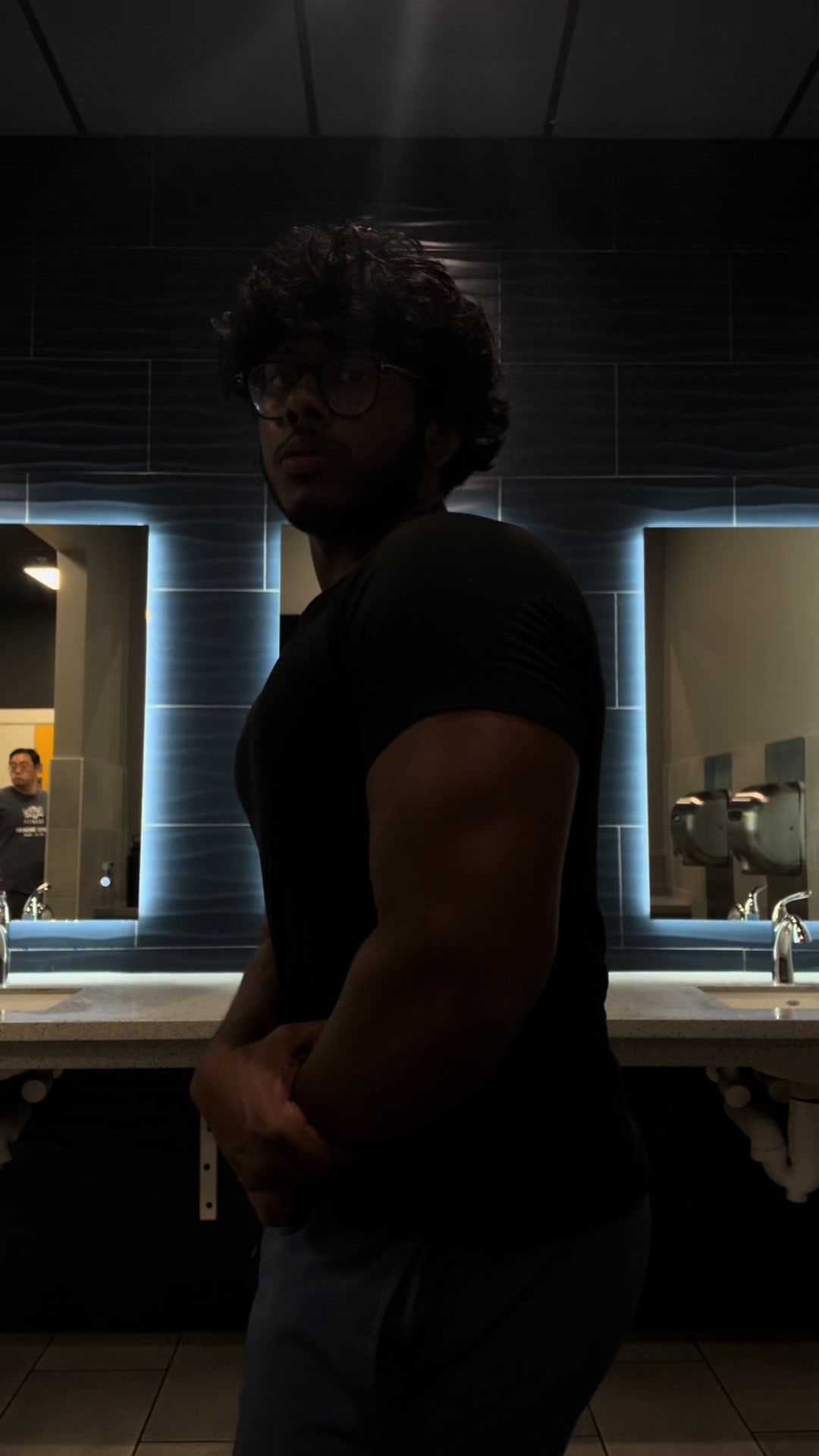 @shrenik