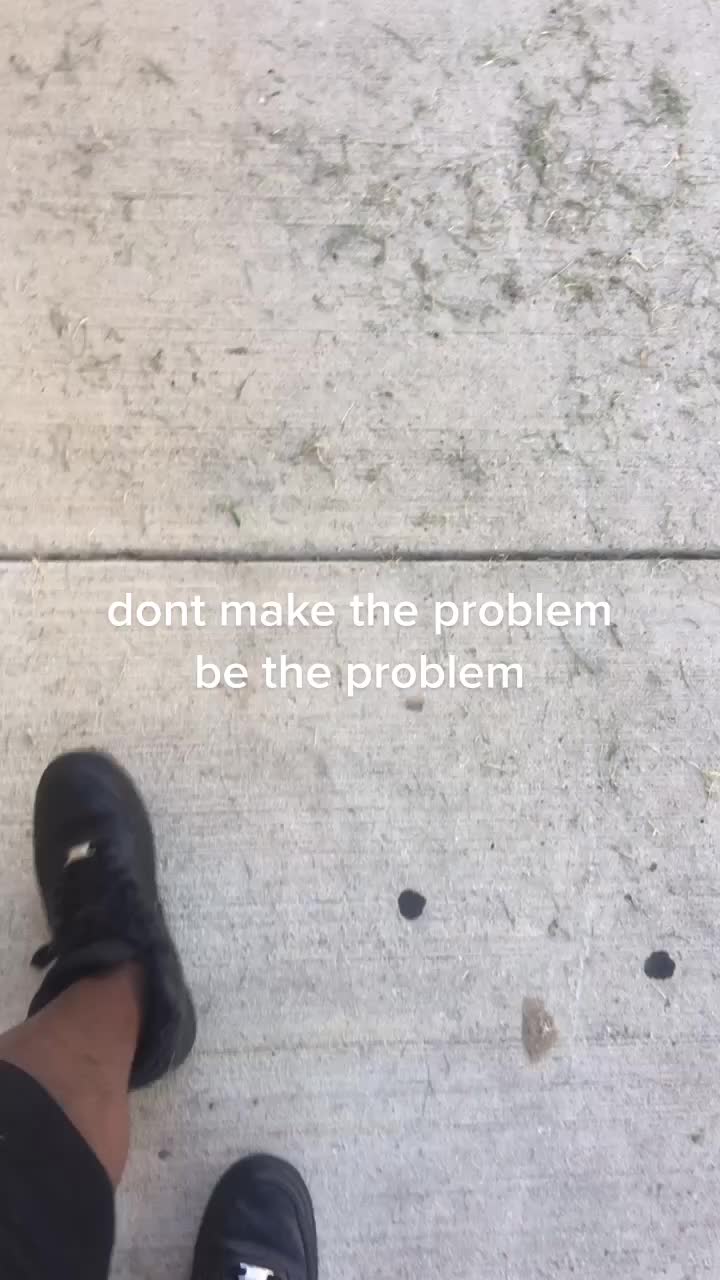 @Mello😤