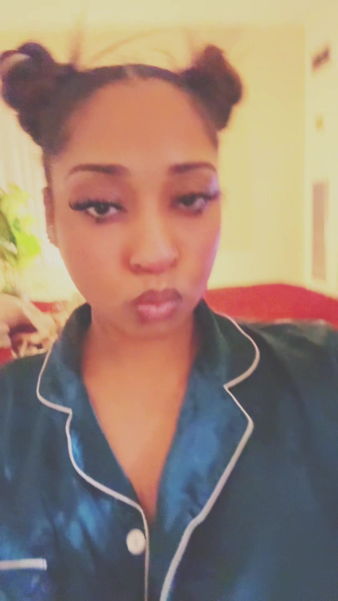 @PrettiNicky_