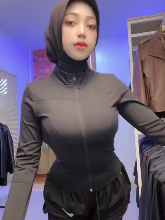 @Lia Amalia
