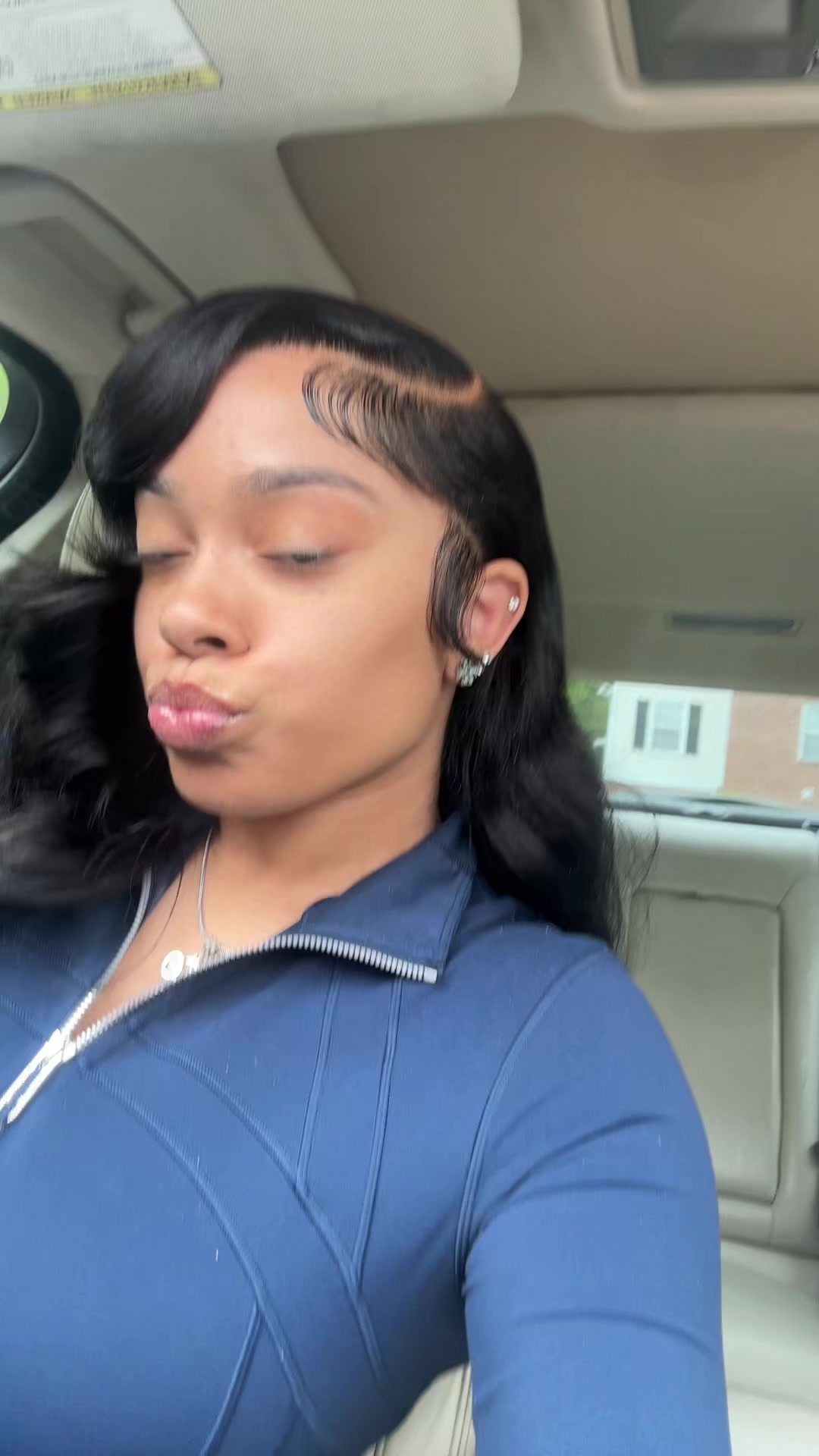 @riahhhh_