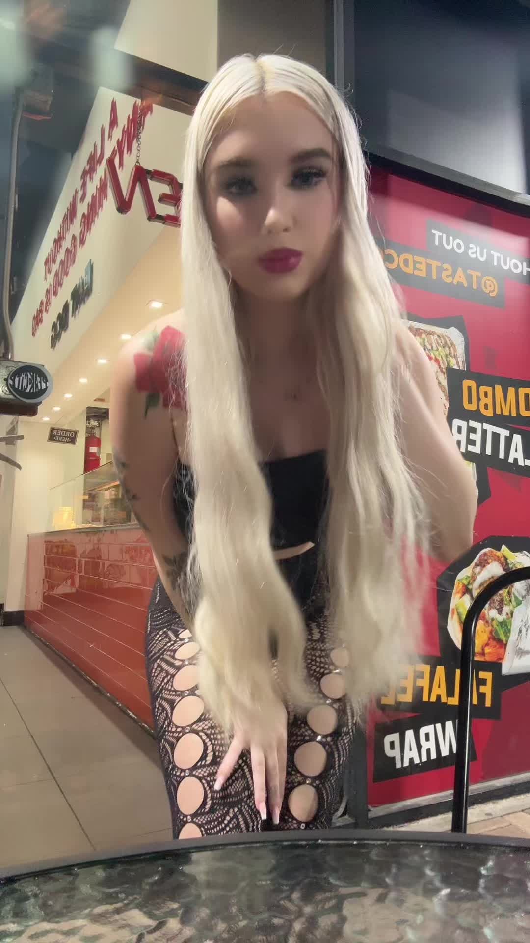 @gabriela