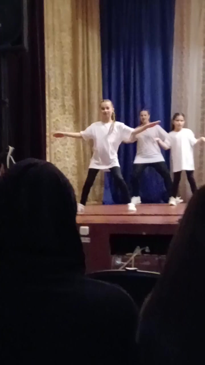 @Мілана❤️🖤❤️🖤