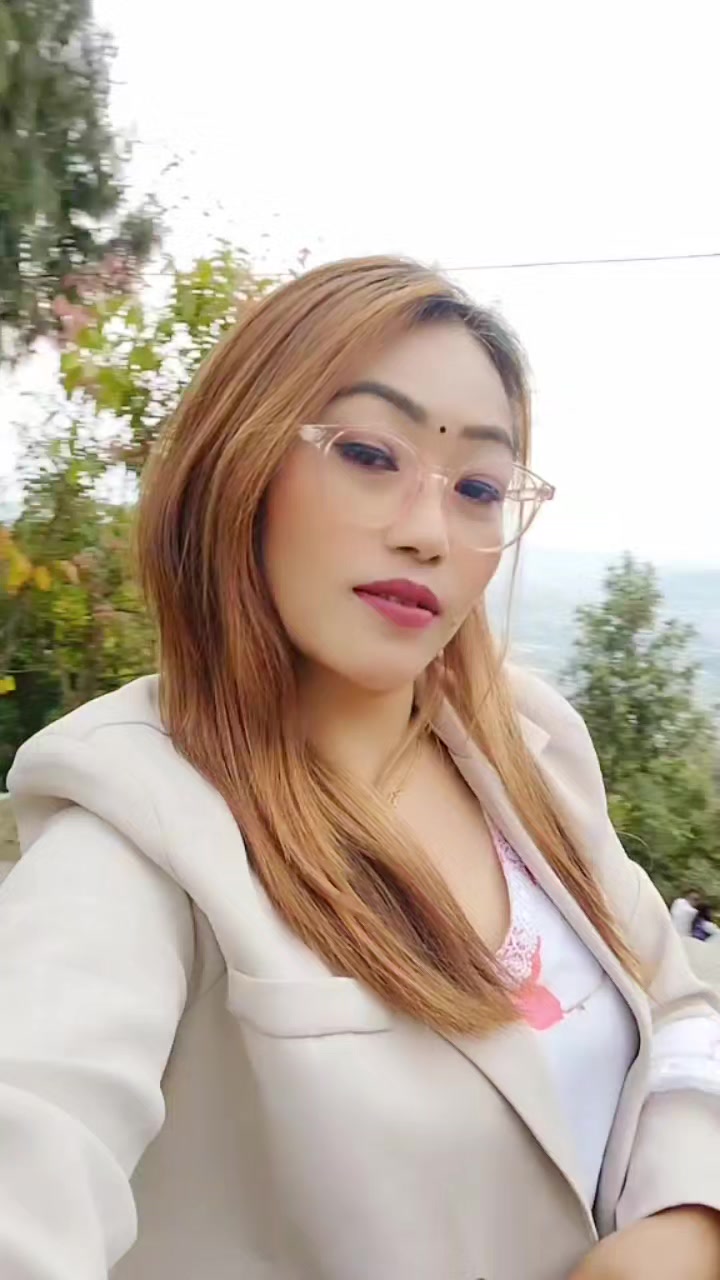 @बसन्ती(aprilgirl)