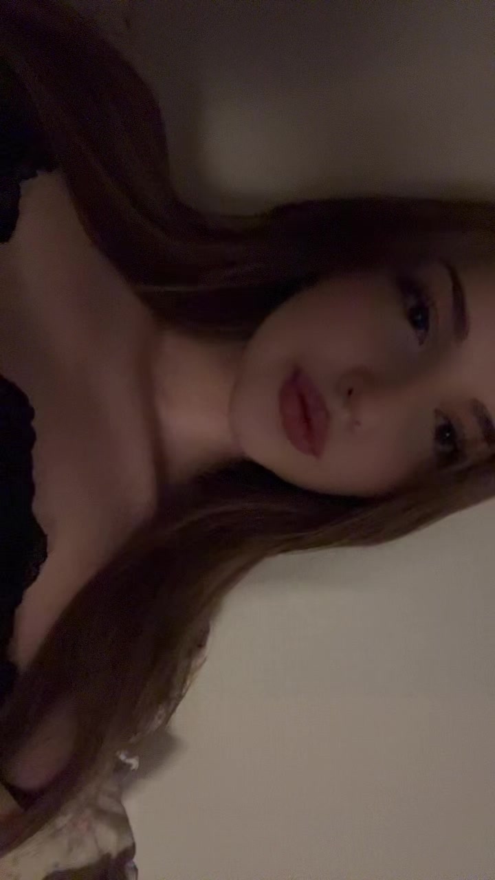 @лиза