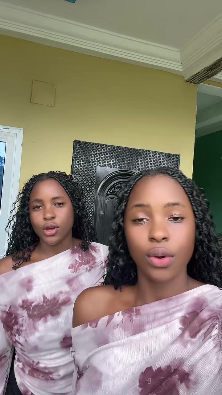 @Faith&Favour🦋