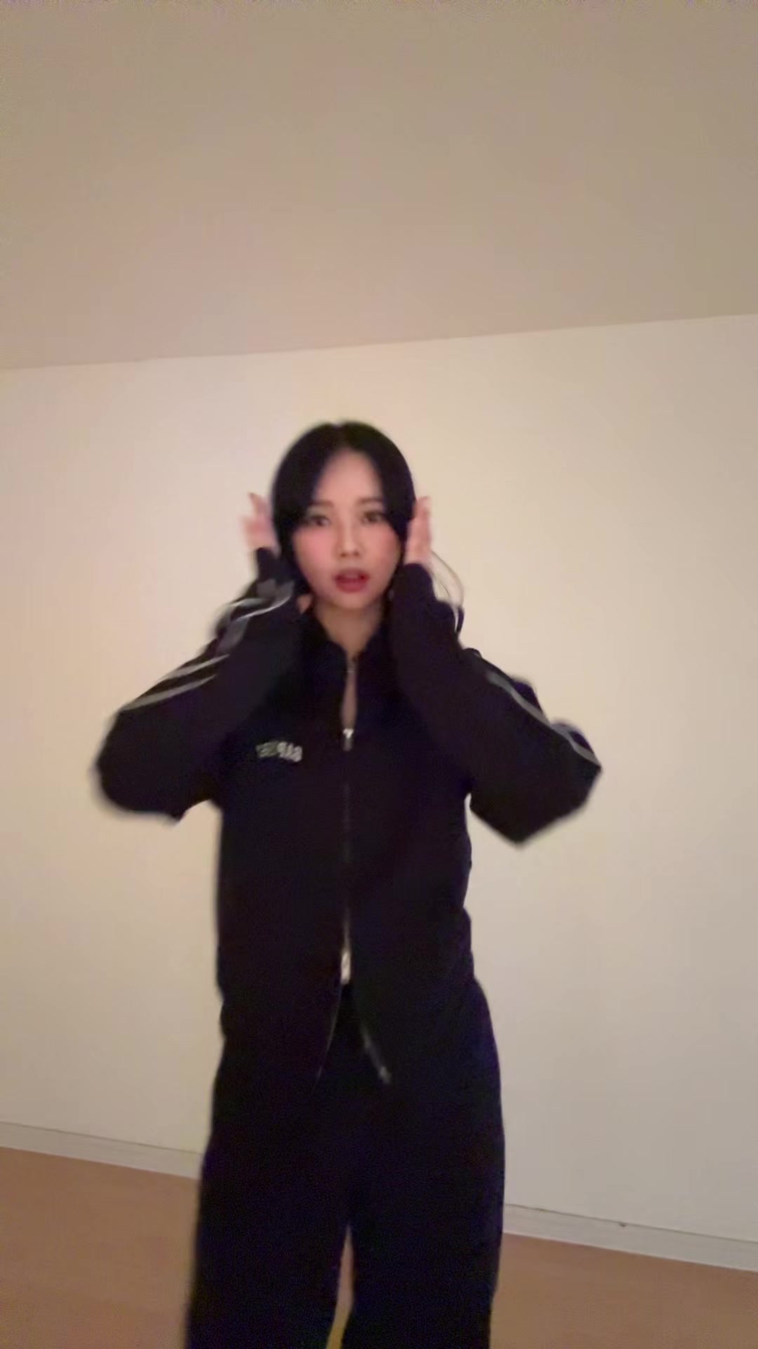 @玲亜