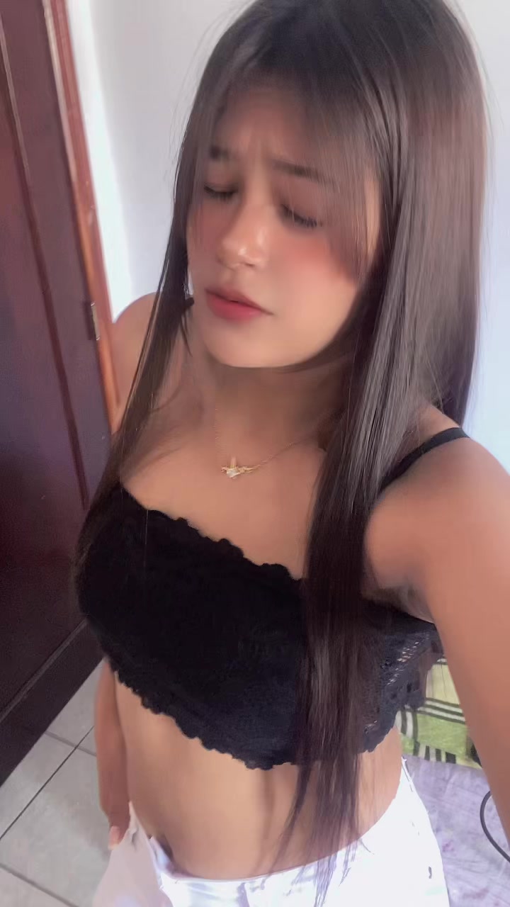 @Gaby Acosta🇳🇱🇧🇷