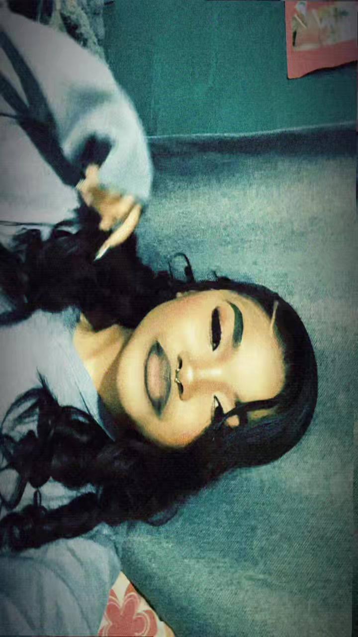 @𝐂 𝐑 𝐘 𝐒 𝐓 𝐀 𝐋 🧚🏽&zwj;♀️