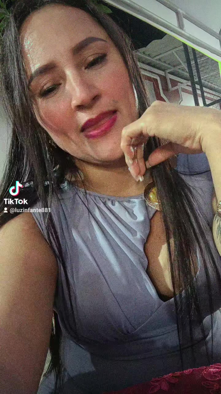 @lucesita infante🇪🇨