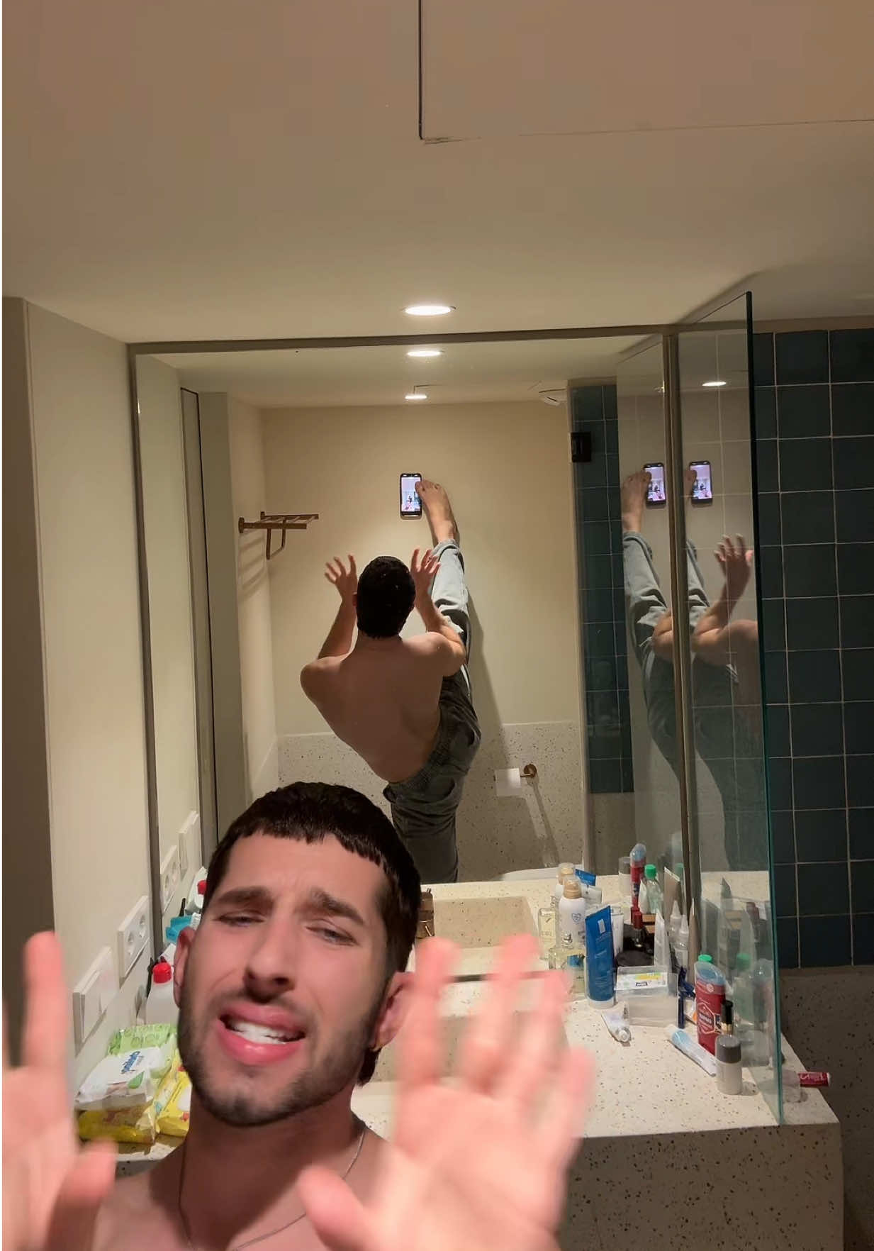 @andreychukkk