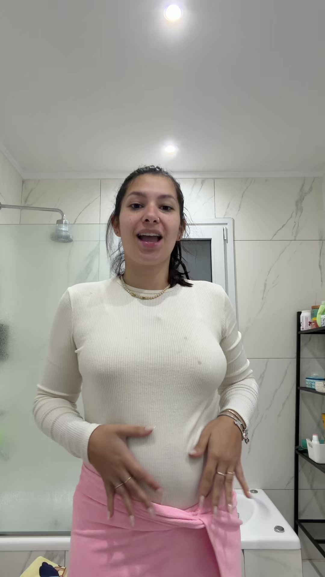 @𝑬𝒍𝒊 𝑴𝒐𝒍𝒊𝒏𝒂