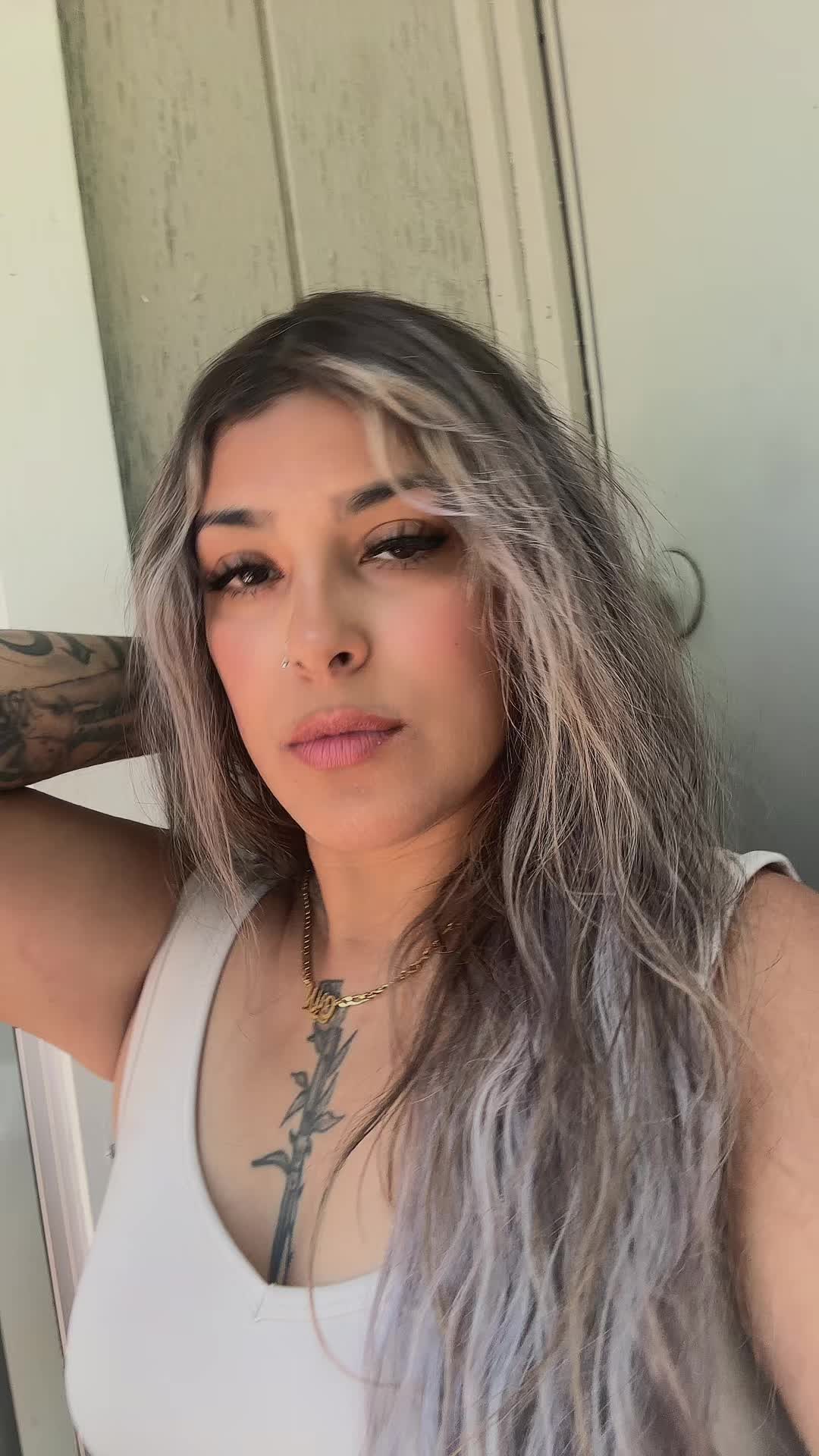 @Cynsantanax