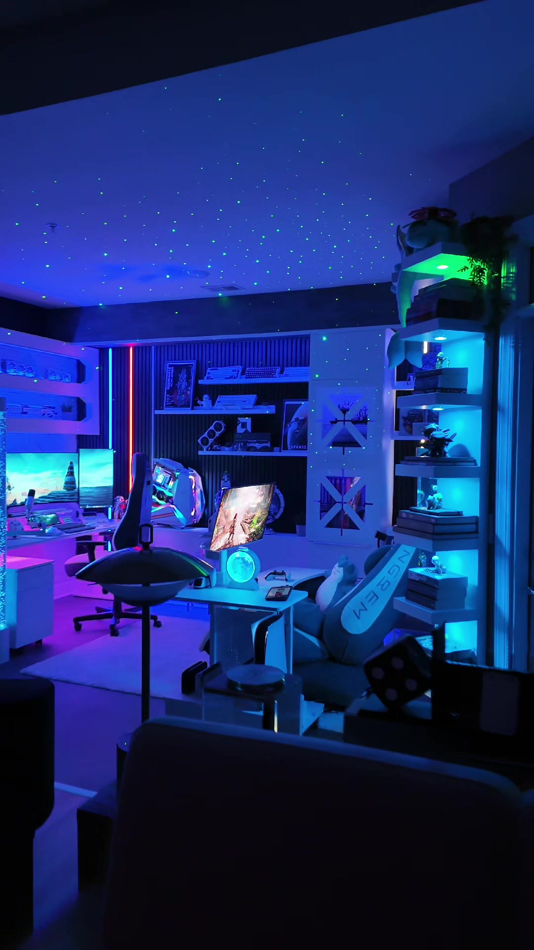 @TechTesseract