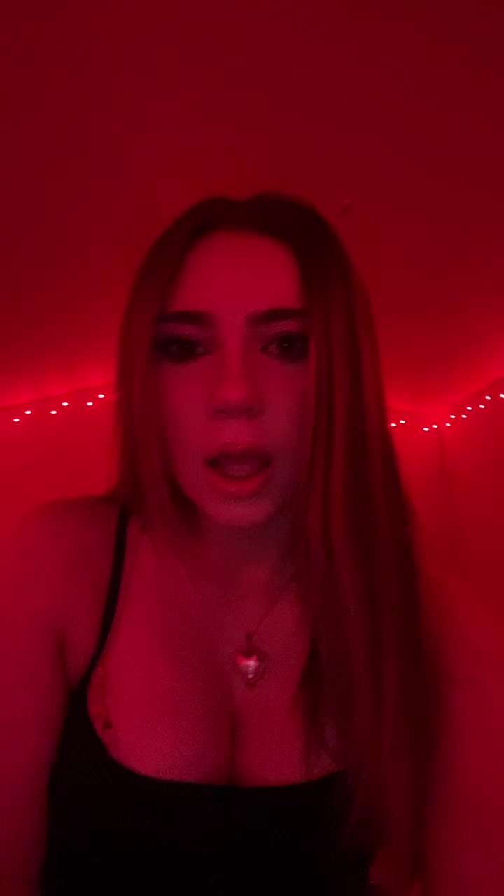 @violet