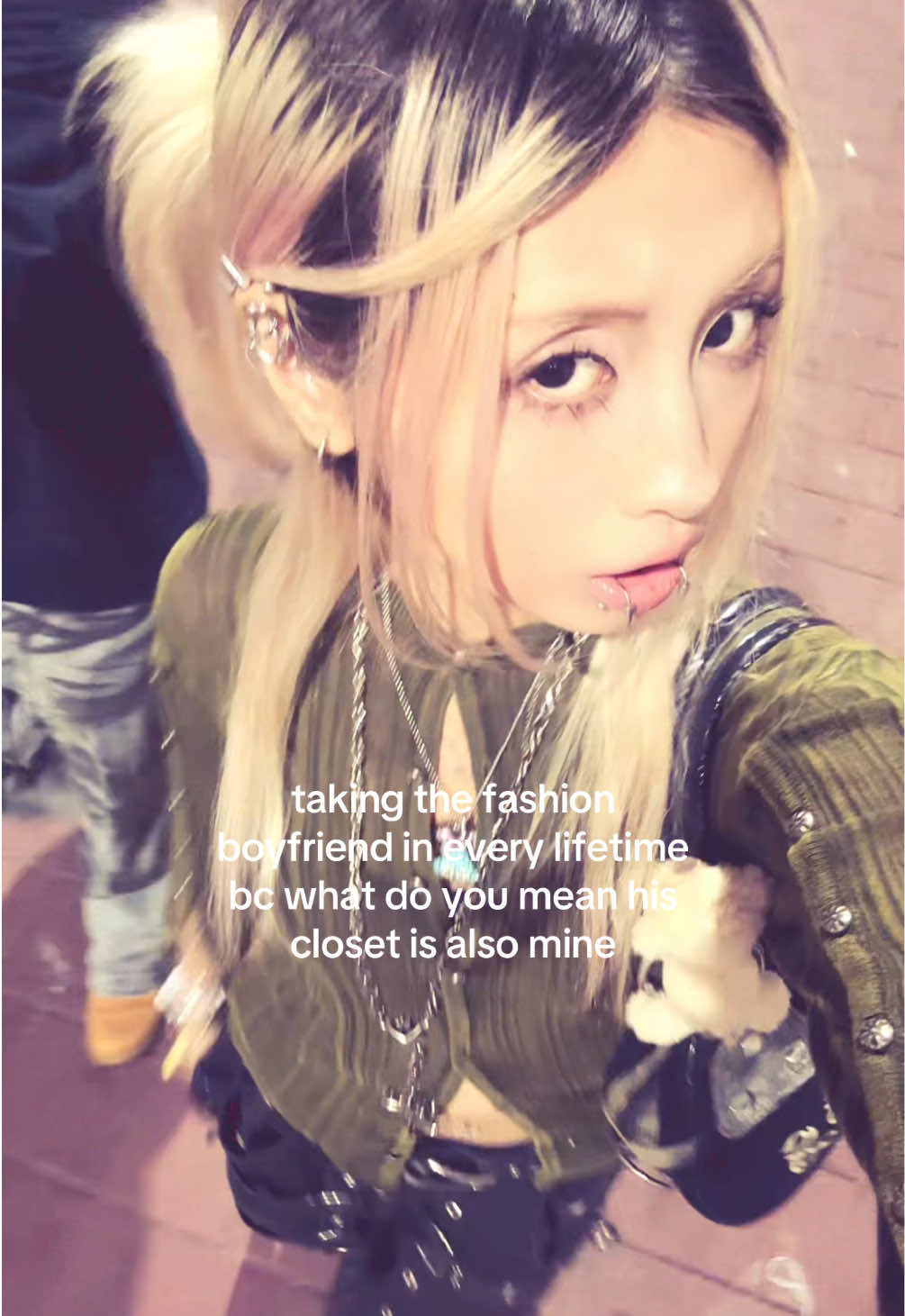 @aeyochi