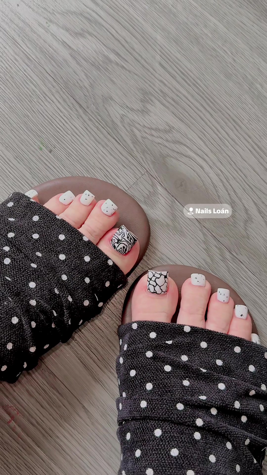 @Nails Loán