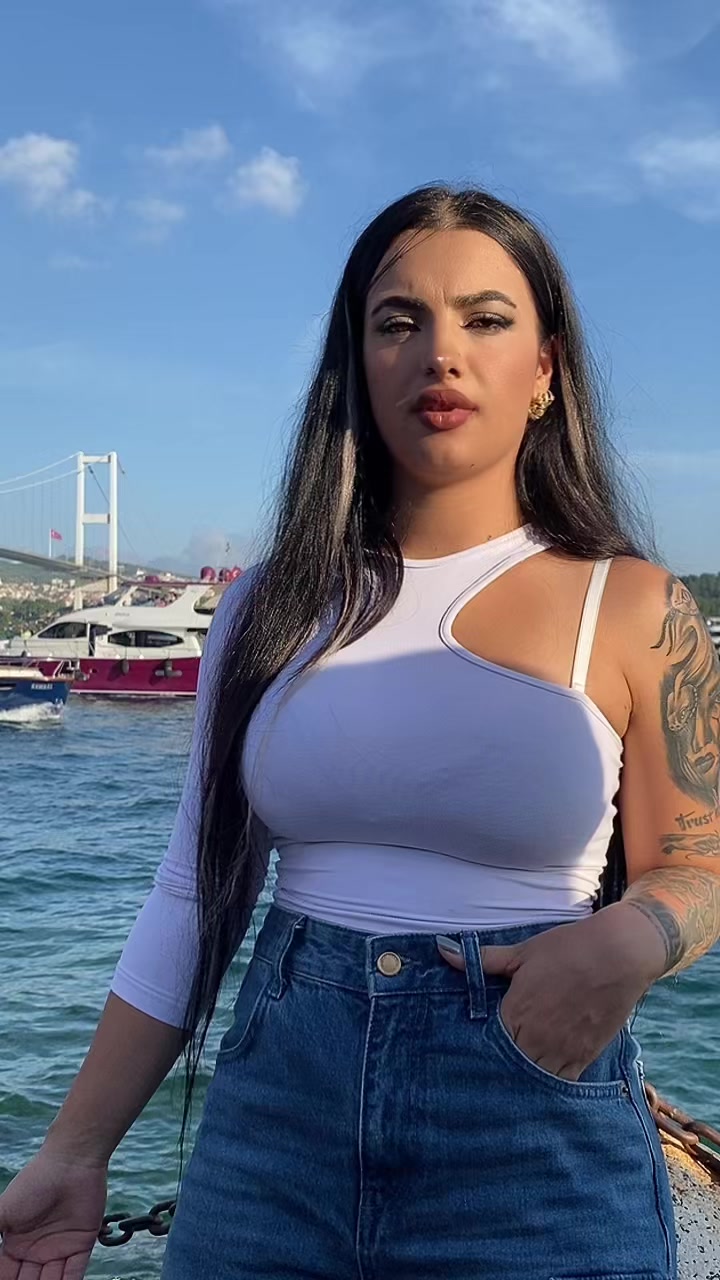 @Ke&ccedil;e_kurd🌞
