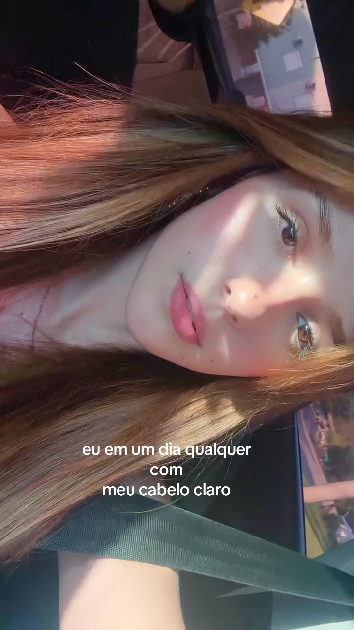 @_mel_lany
