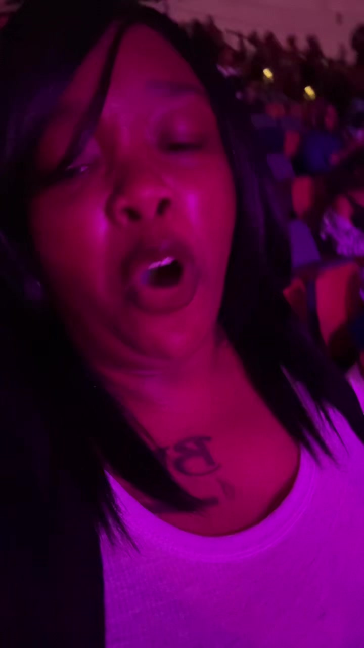 @Caramel loving her life