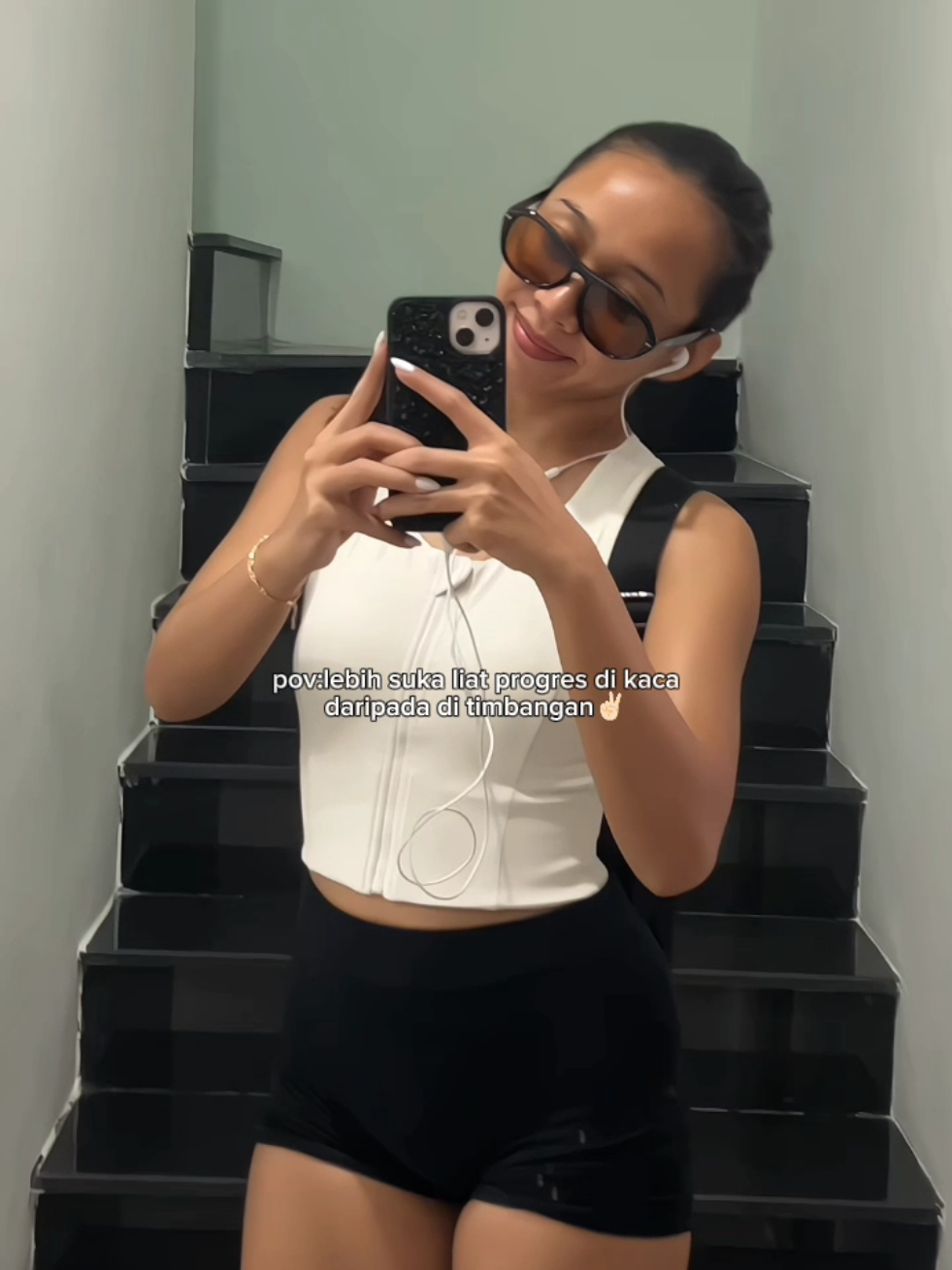 @Hanindyainn