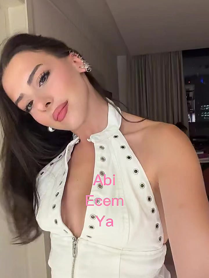 @Ecem Öz❤️