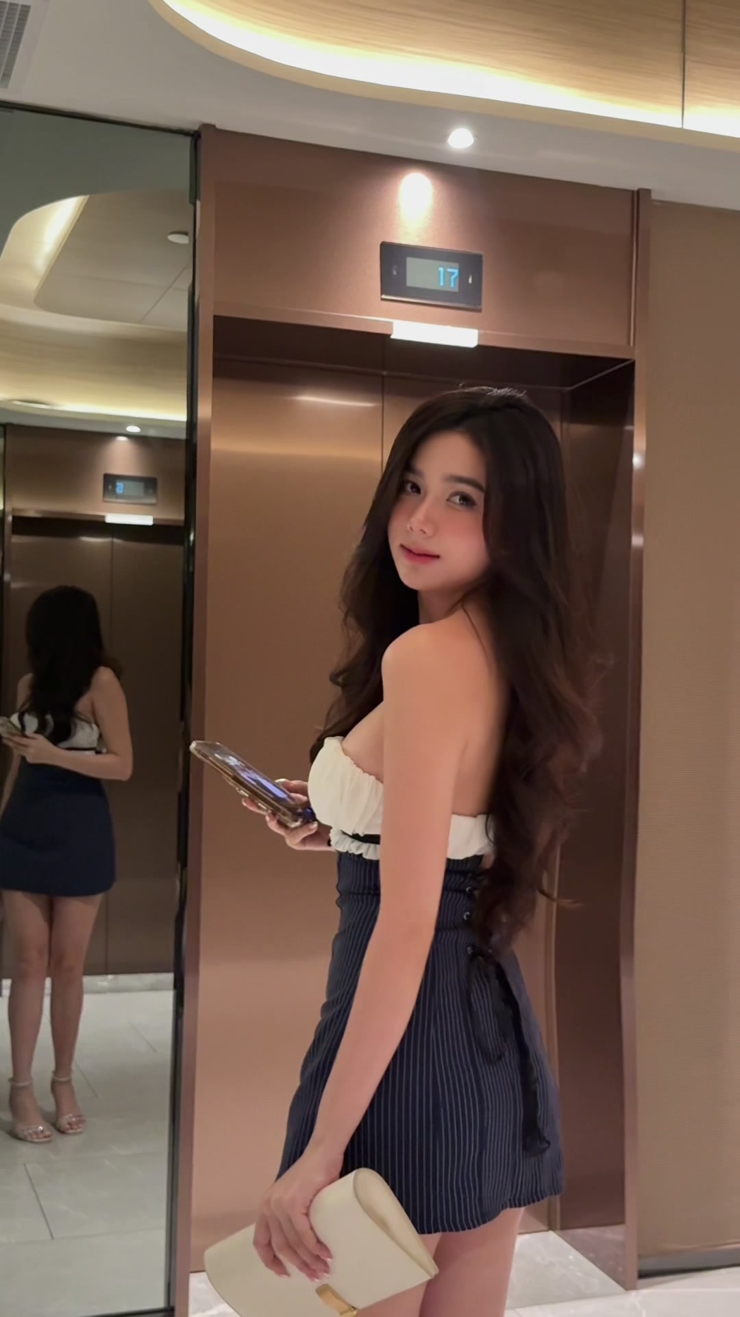 @Vo Thuy Hang