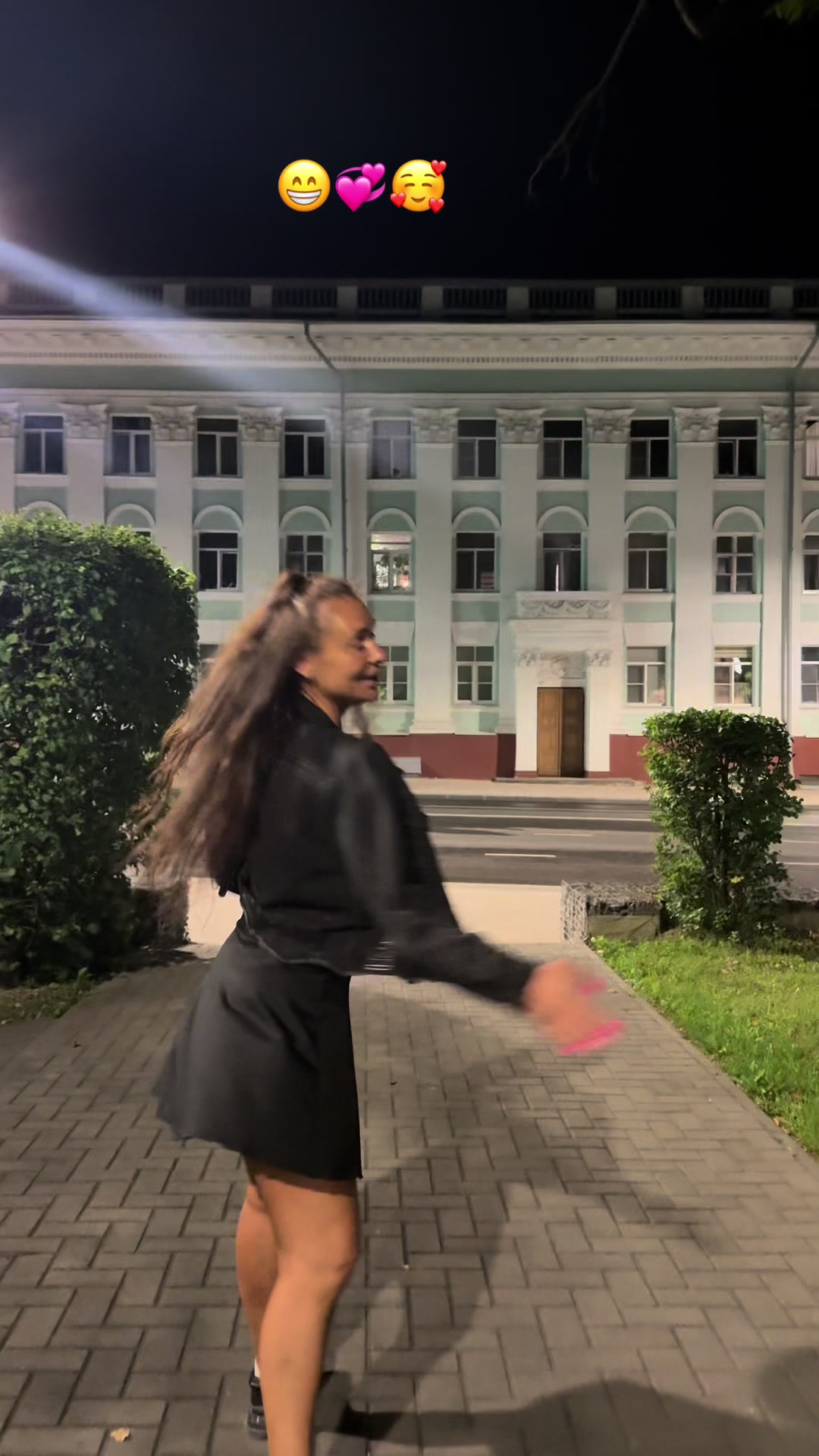 @Юлия