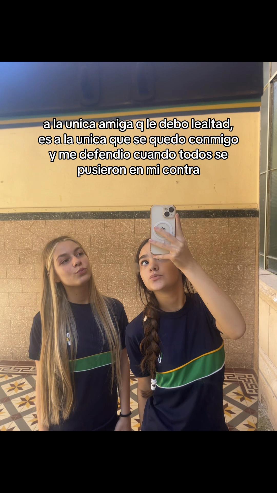 @aannttoo