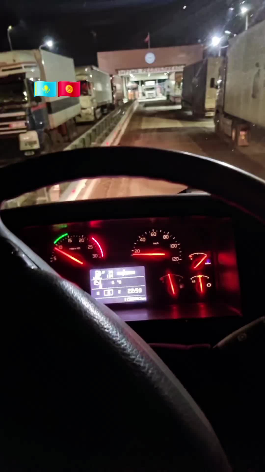 @bazake😮&zwj;💨