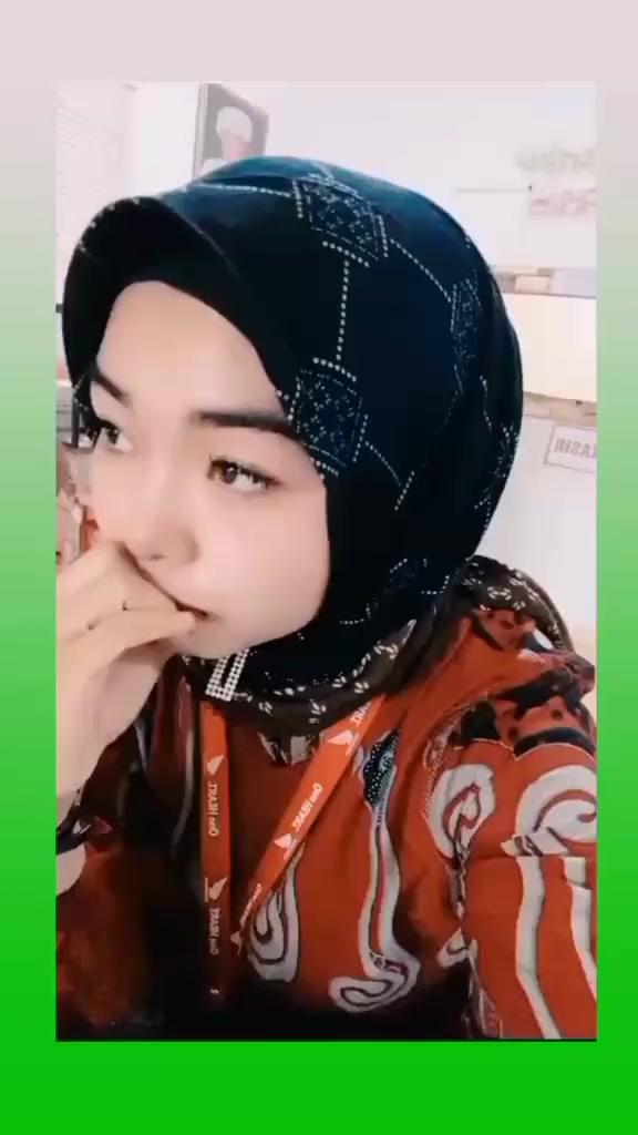 @DUJ