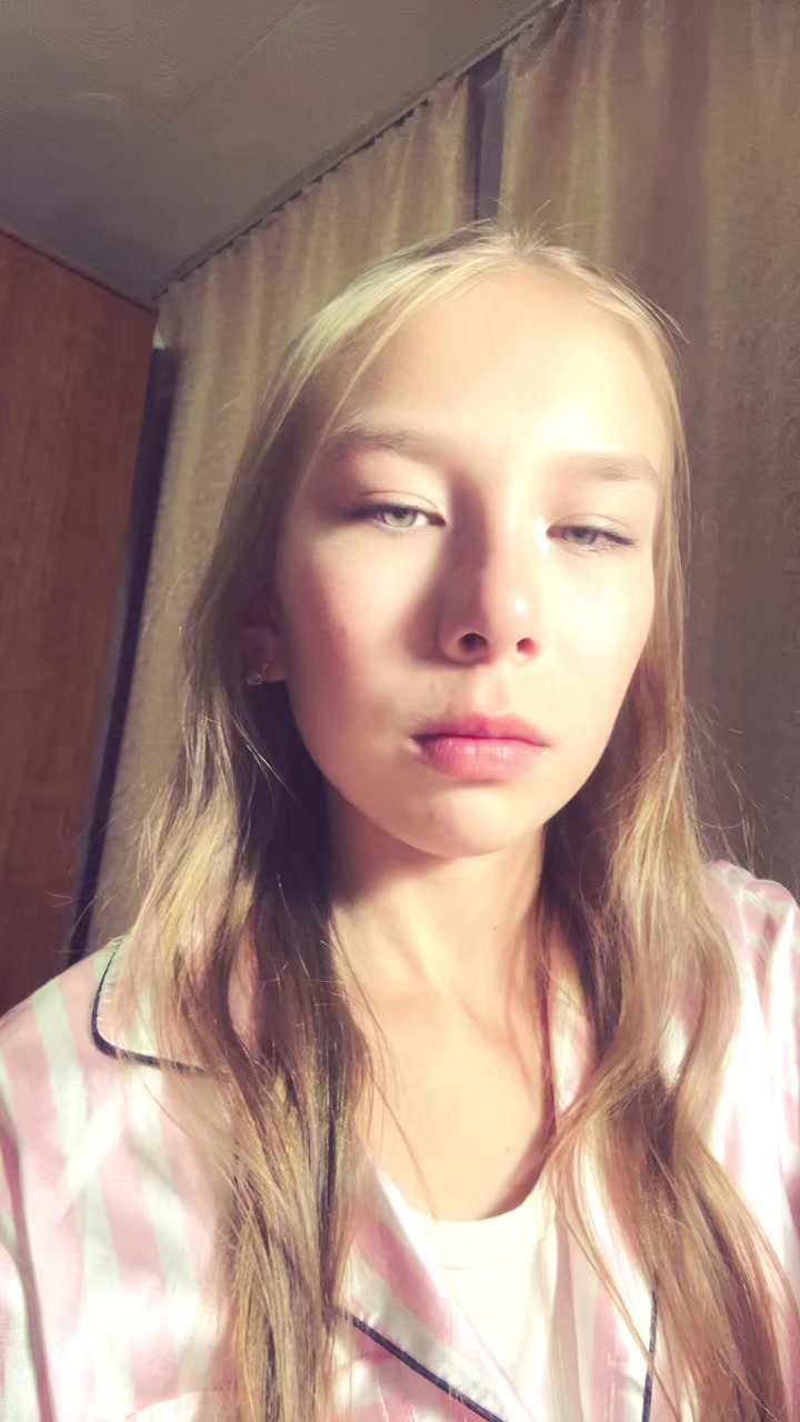 @Лизушка 👩🏼