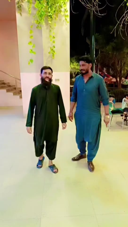 @Humza Bhatti