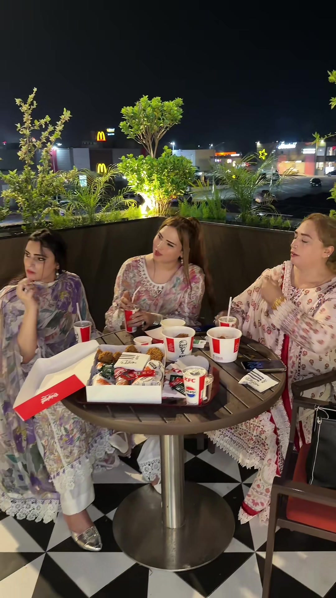 @Real Pari Paro KhanZadi🌸🥀