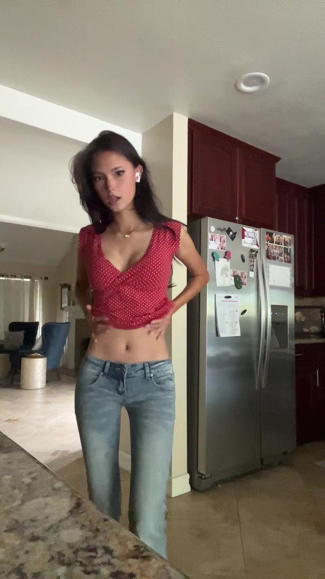 @omnom 🐞