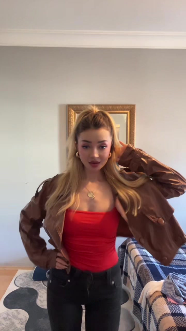 @Лара