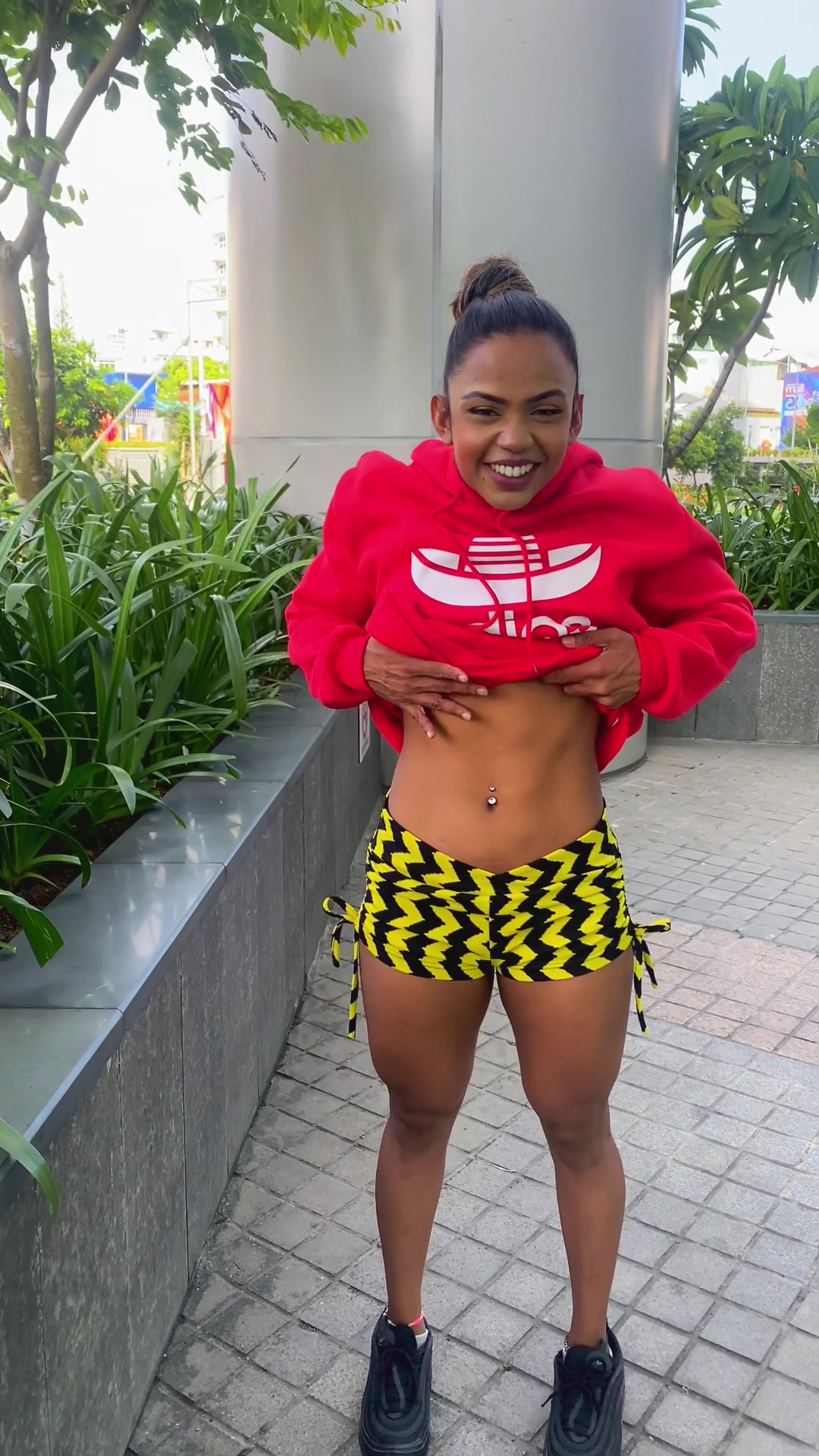 @Deneesha Chalaka