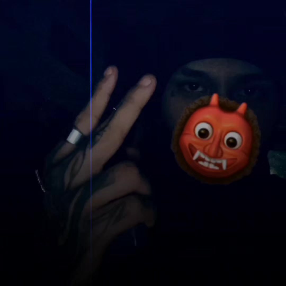 @𝟦𝓇𝓀