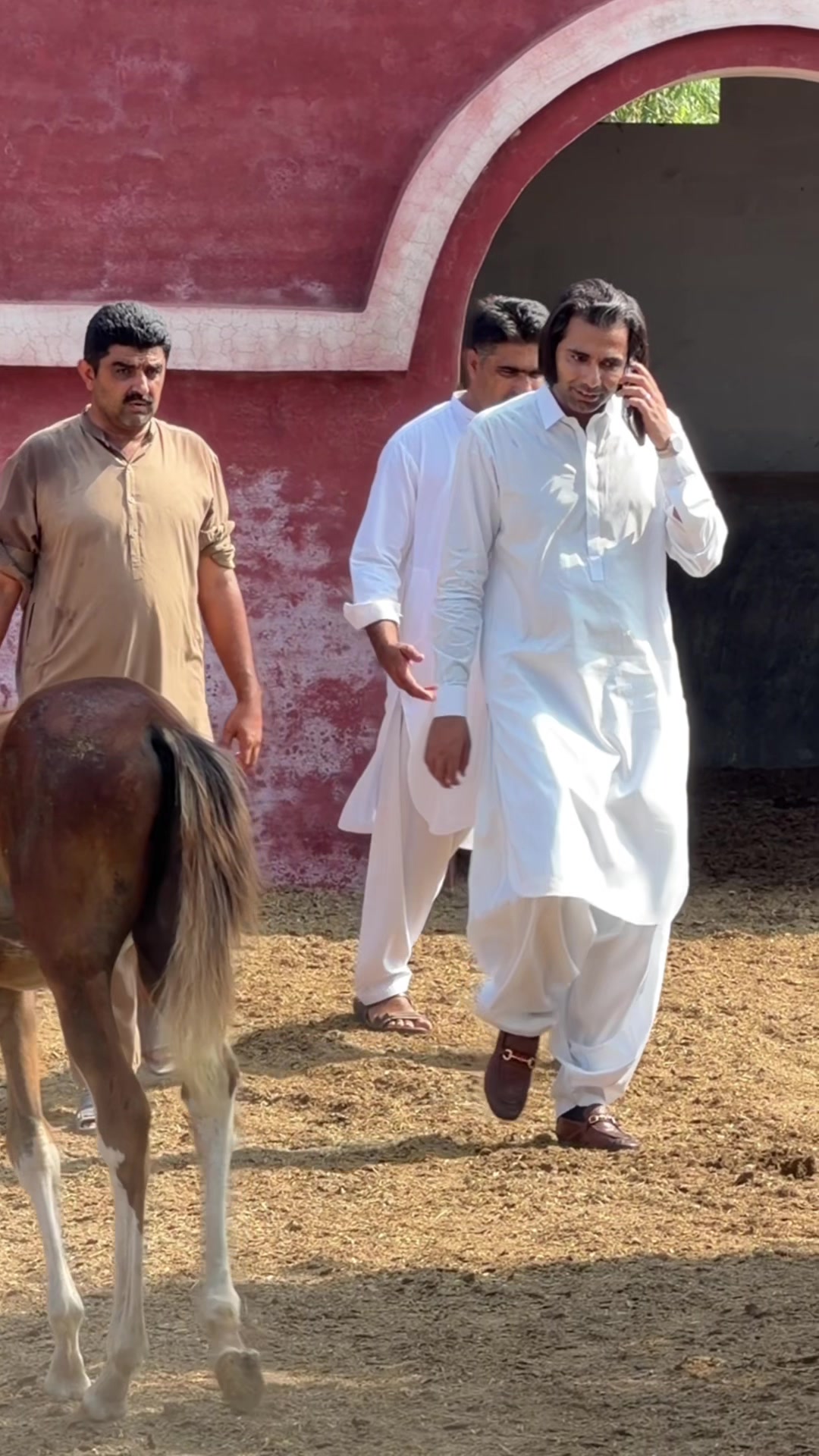 @RAJ BAKHTIAR GONDAL
