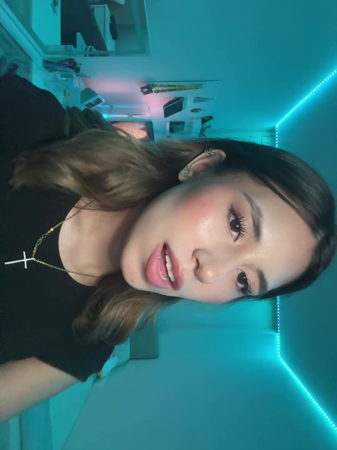 @ValentinaLewensztain