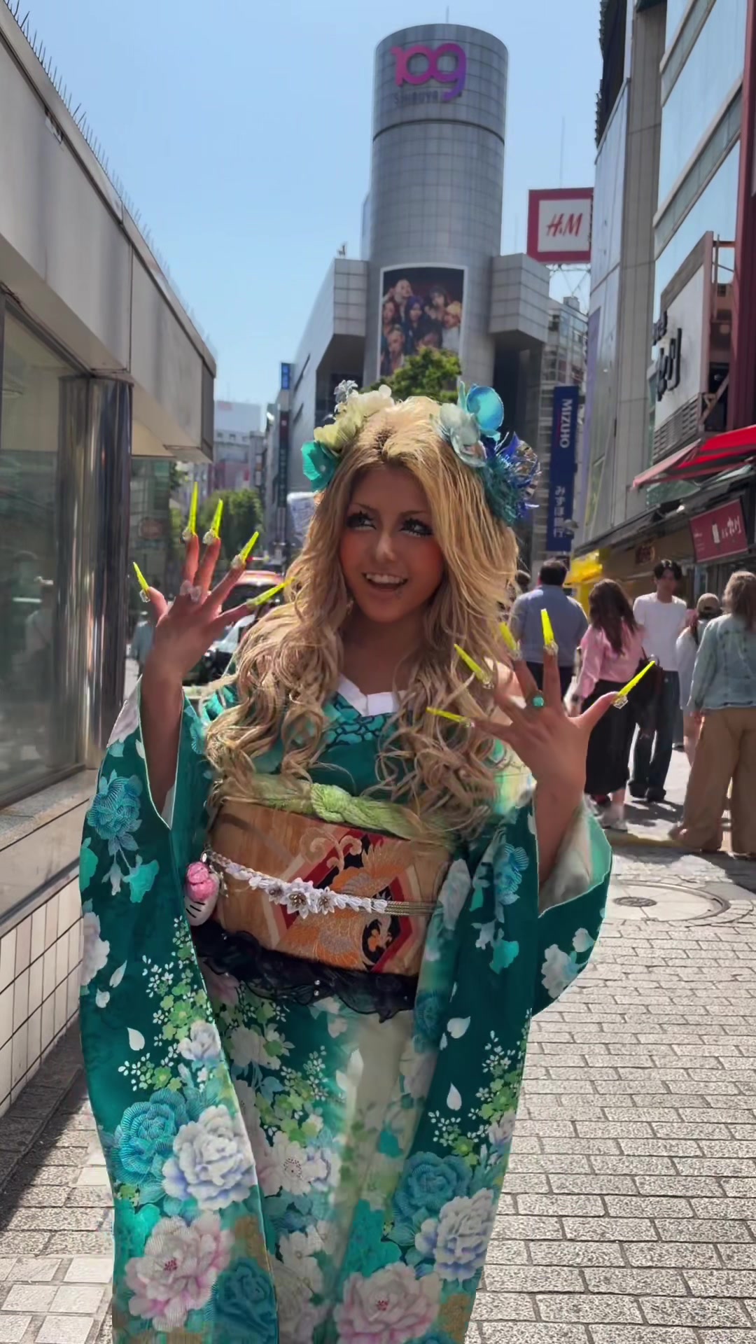 @𝗥 𝗔 𝗡 . 🌺