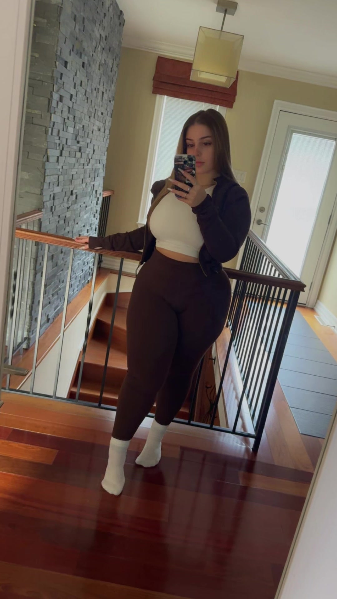 @Alyssaviv