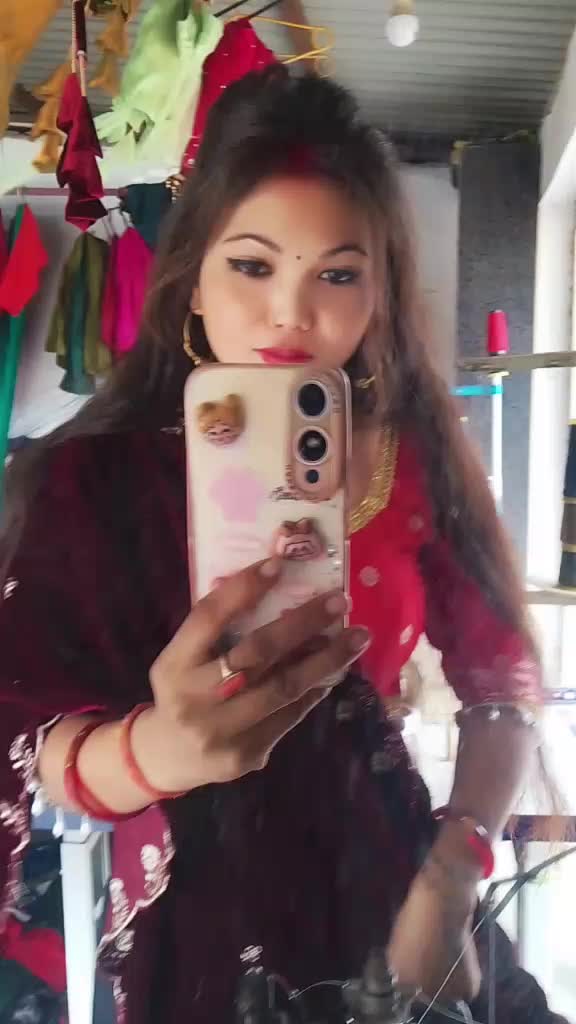 @🕉️Tharuni Nami🕉️