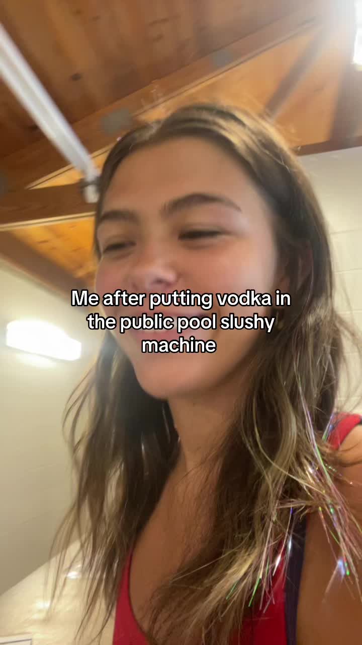 @Alejandra 🥂