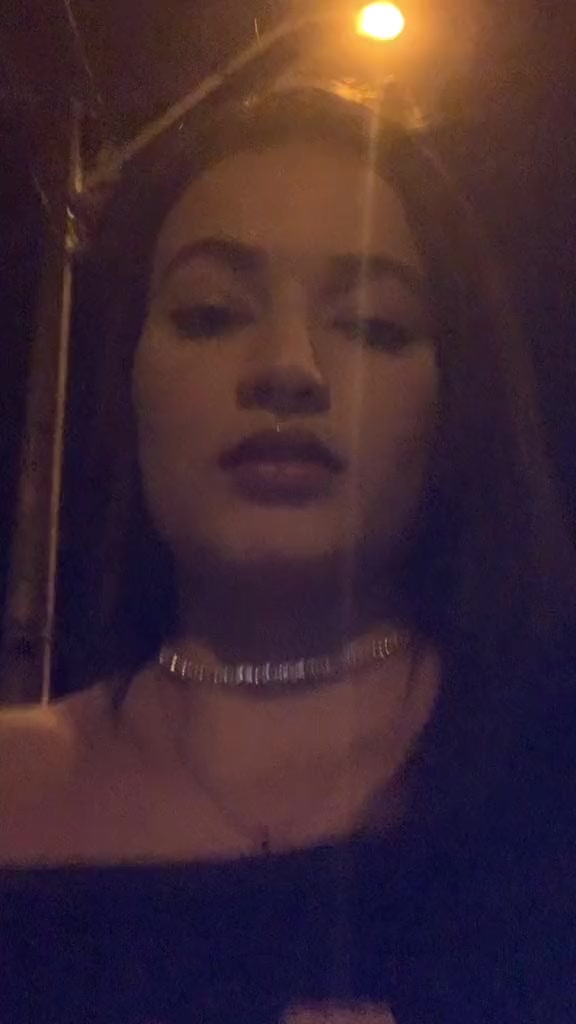 @Vá nessa